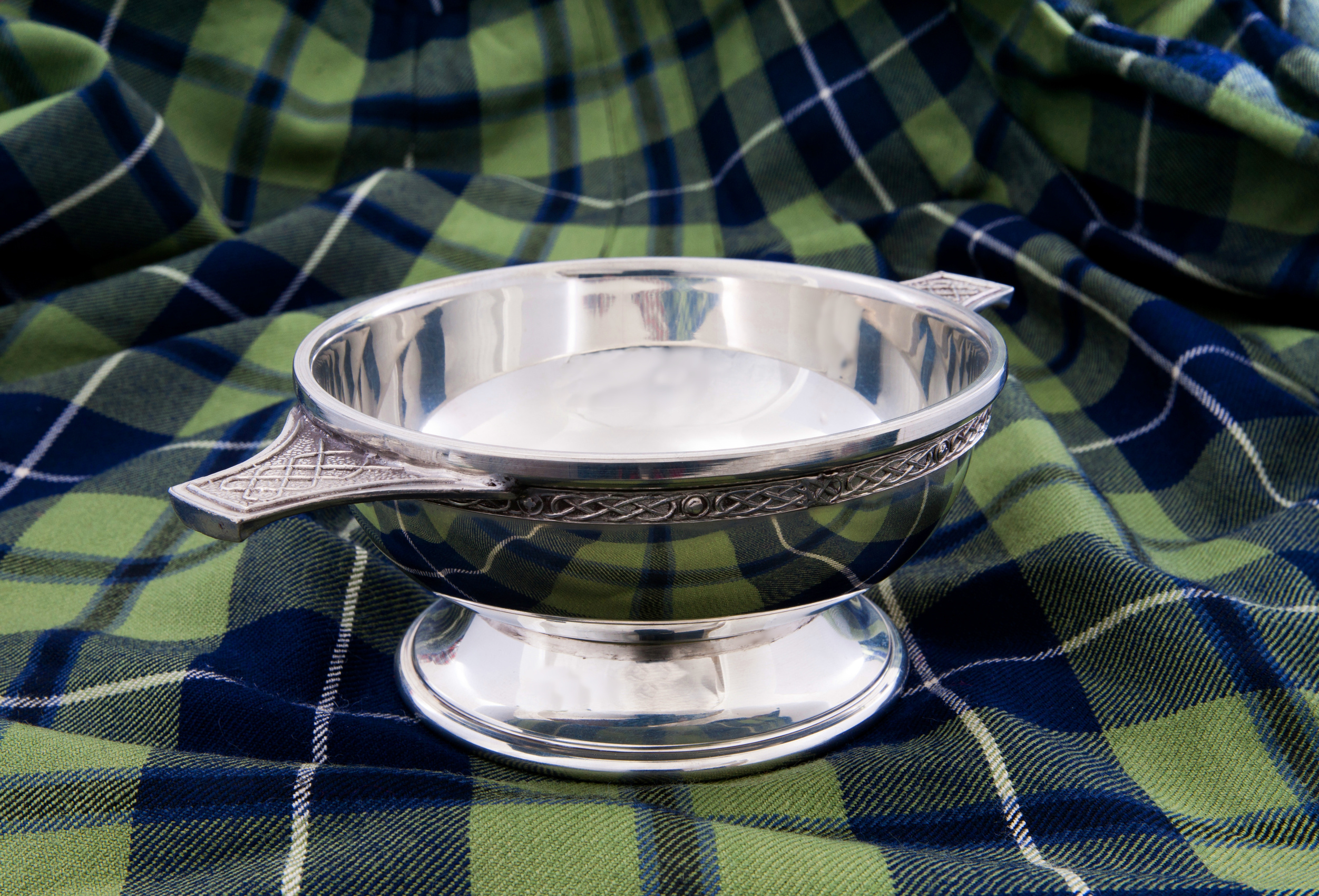 Quaiche dish - A Celtic Toasting Cup