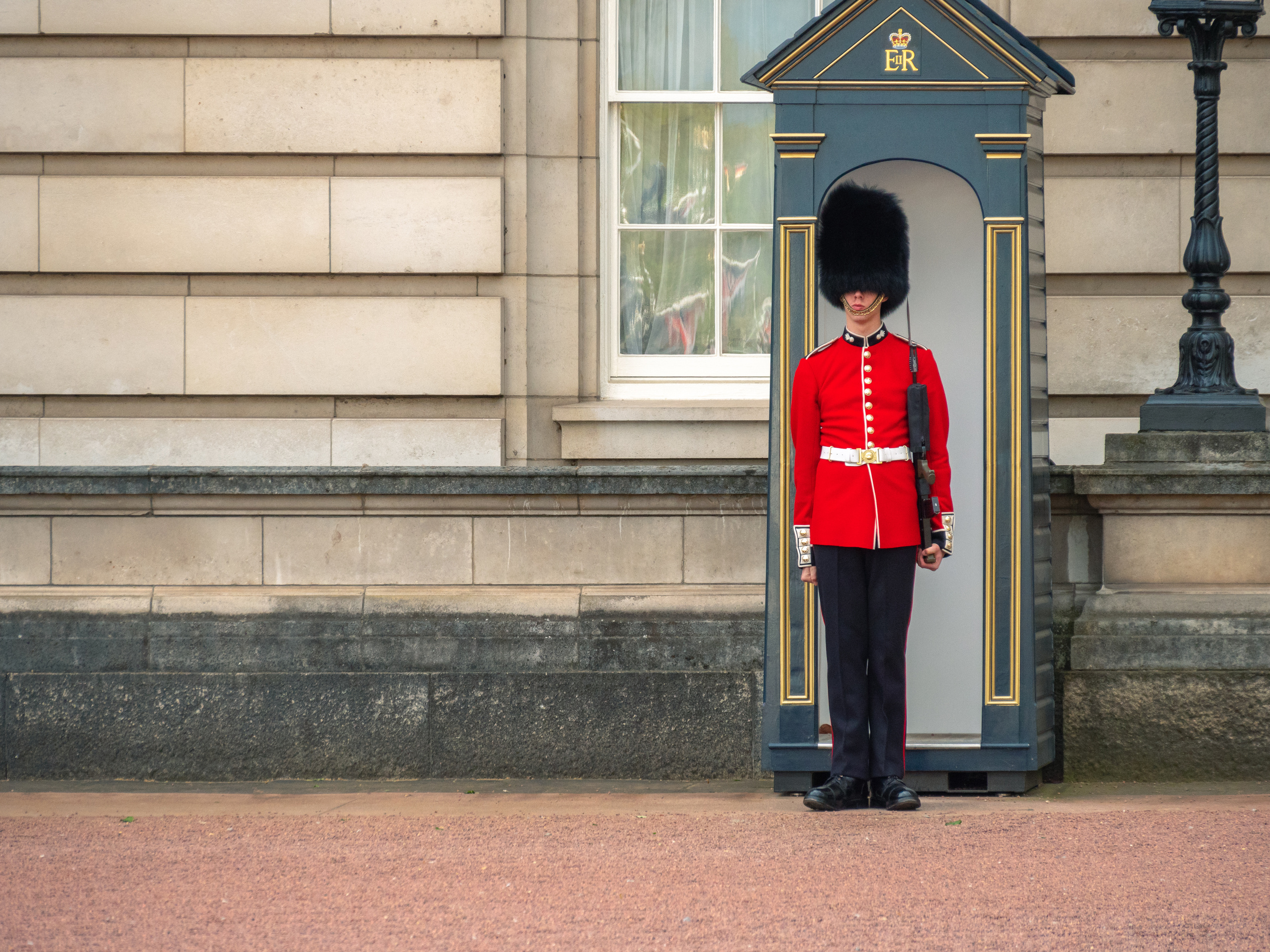 English guard patrolling at Buckingham Palace